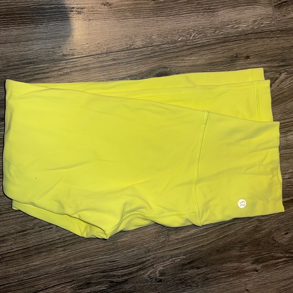 Lululemon Align pants in highlighter yellow - Picture 3 of 4